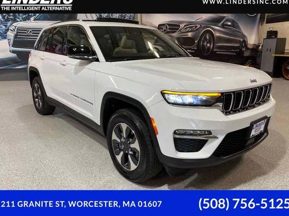 JEEP GRAND CHEROKEE 2024 1C4RJYB63RC685112 image JEEP GRAND CHEROKEE 2024 1C4RJYB63RC685112 image